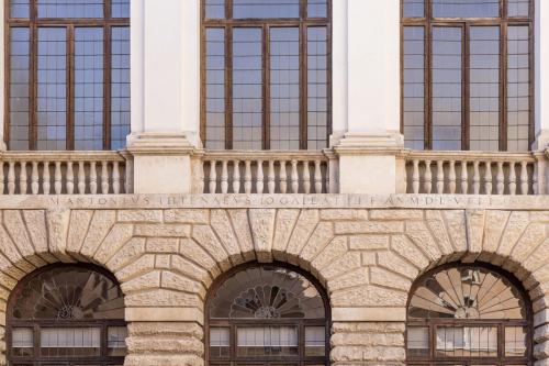 Dettaglio facciata Palazzo Thiene