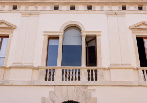 Dettaglio Palazzo Da Monte