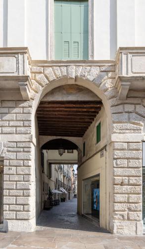 Dettaglio Palazzo Poiana