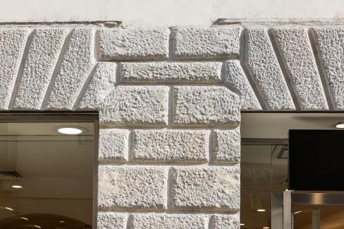 Dettaglio facciata Palazzo Poiana