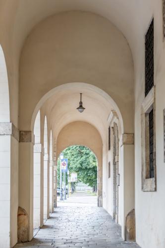 Porticato Palazzo Civena