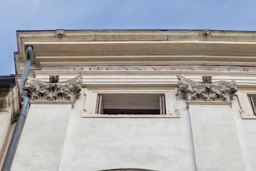 Dettaglio facciata Palazzo Garzadori