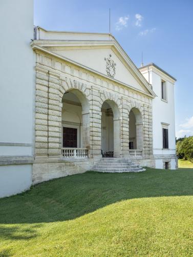 Facciata Villa Pisani Lonigo