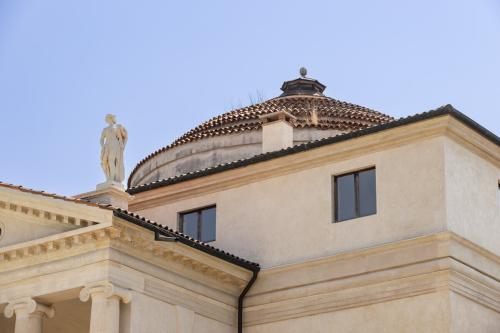 Dettaglio Villa Almerico Capra