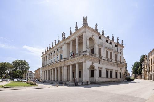 Esterno Palazzo Chiericati