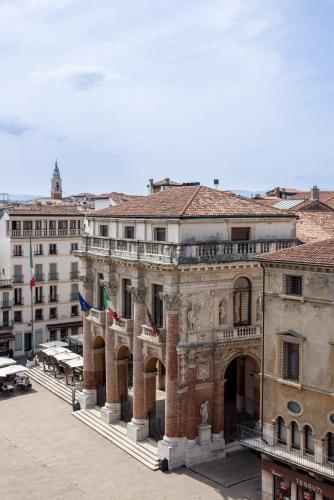Esterno Loggia del Capitaniato