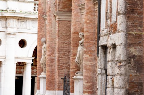 Dettaglio Loggia del Capitaniato