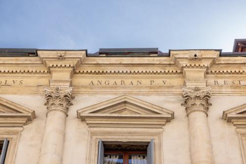 Dettaglio Palazzo Schio