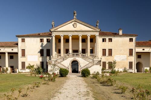Facciata principale Villa Piovene