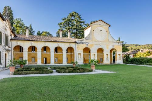 Barchessa lato est Villa Barbaro